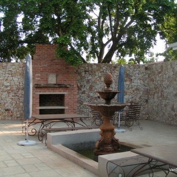 MINOLTA DIGITAL CAMERA